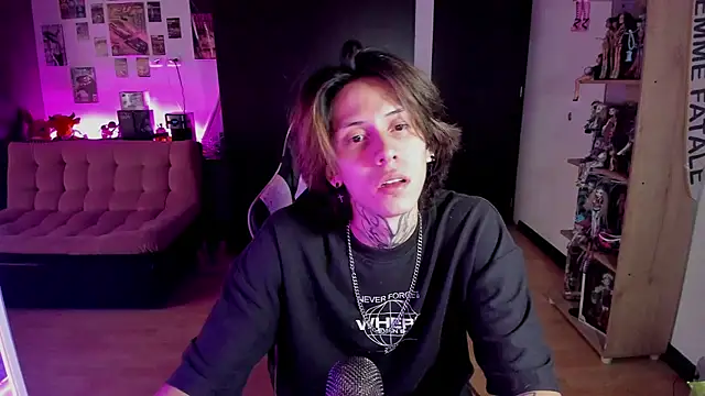xIce Boy online show from 05-17-26, 10:21