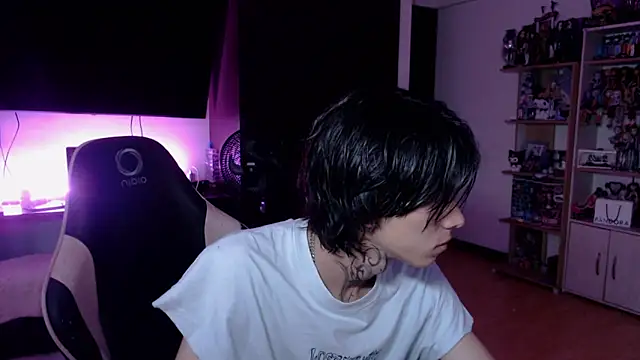 xIce Boy online show from 12-04-25, 12:15