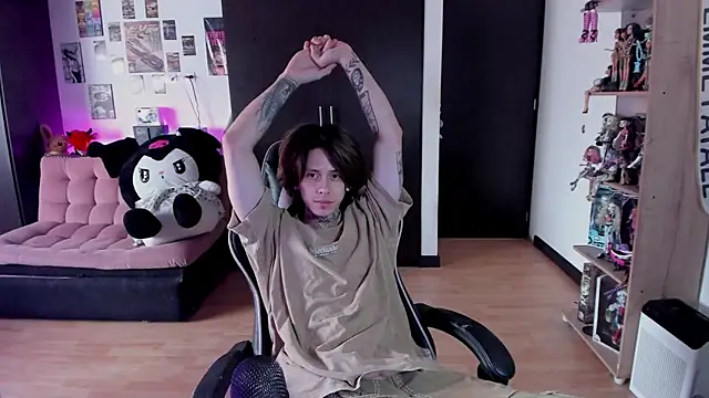 xIce Boy online show from 05-21-26, 01:19