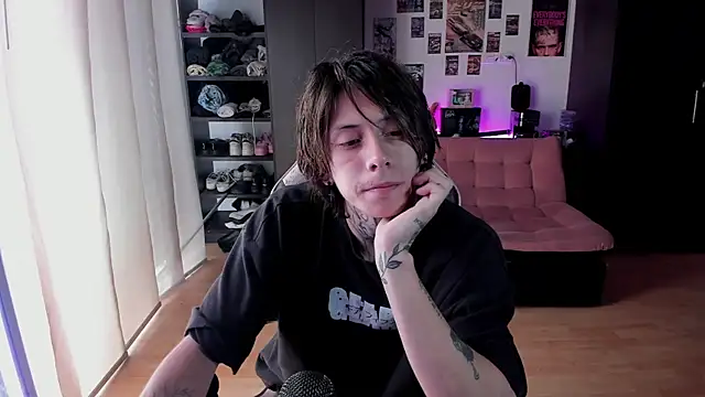xIce Boy online show from 05-03-26, 04:10