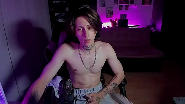 xIce Boy online show from 05-15-26, 11:03