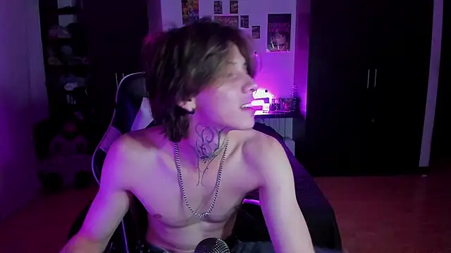 xIce Boy online show from 03-21-26, 02:13