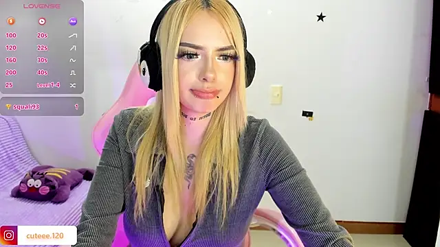 Emma cute11 online show from 04-01-26, 09:34