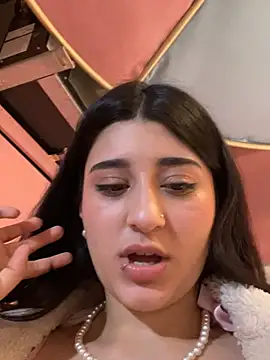 Snapshot of SashaLuss_ chatting on 03-16-25, 04:45 SashaLuss online show from 03-16-25, 04:45