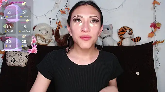 Snapshot of madison__rey chatting on 09-29-25, 04:12 madison  rey online show from 09-29-25, 04:12