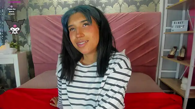 Snapshot of Karin_Ks chatting on 11-08-25, 07:39 Karin Ks online show from 11-08-25, 07:39