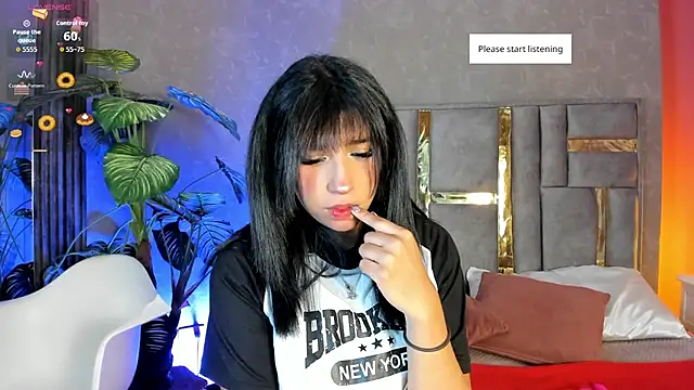 Snapshot of Karin_Ks chatting on 07-16-26, 03:25 Karin Ks online show from 07-16-26, 03:25