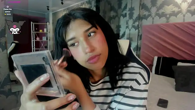 Snapshot of Karin_Ks chatting on 09-30-25, 07:20 Karin Ks online show from 09-30-25, 07:20