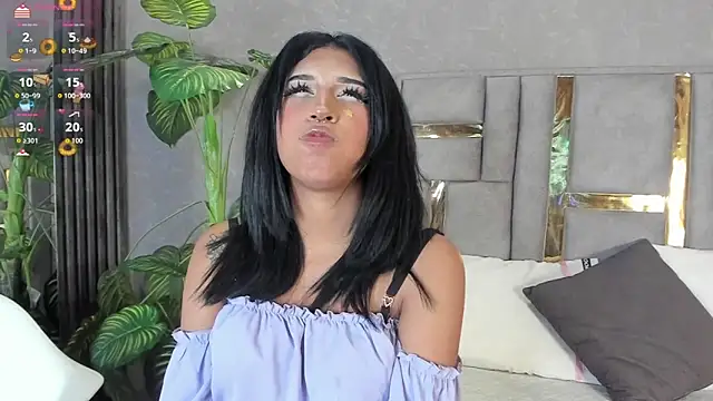 Snapshot of Karin_Ks chatting on 06-16-26, 03:06 Karin Ks online show from 06-16-26, 03:06