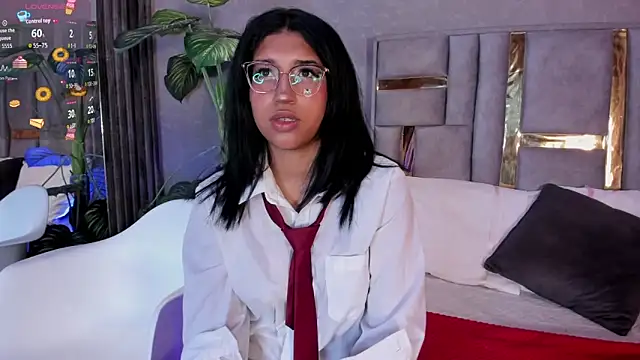 Snapshot of Karin_Ks chatting on 06-19-26, 03:12 Karin Ks online show from 06-19-26, 03:12