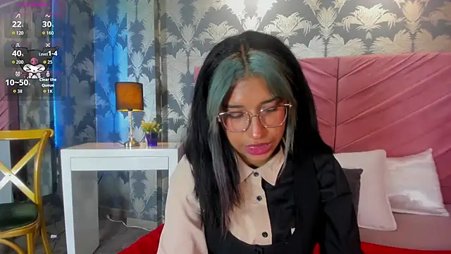 Snapshot of Karin_Ks chatting on 11-19-25, 07:36 Karin Ks online show from 11-19-25, 07:36