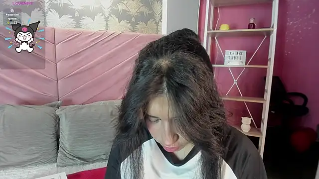 Karin Ks online show from 03-11-26, 03:22