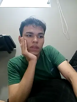 yue014 online show from 04-17-26, 10:01