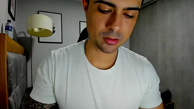 Dante Storm online show from 01-08-26, 02:39