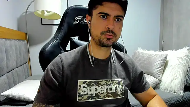 Dante Storm online show from 10-29-25, 02:16