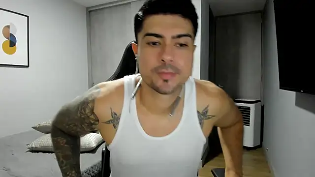 Dante Storm online show from 10-24-25, 04:55