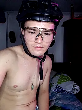 Snapshot of JuanMaty chatting on 03-02-26, 01:28 JuanMaty online show from 03-02-26, 01:28