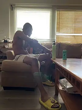 Foxdaguy online show from 10-08-25, 06:41