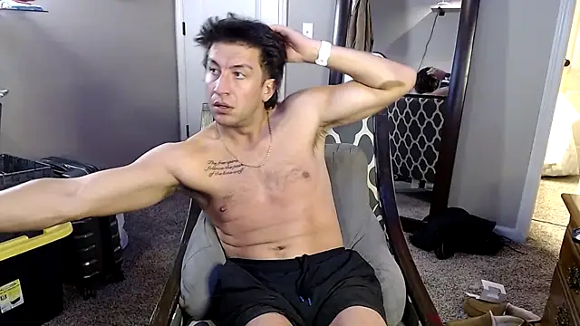 Snapshot of MidwestStroke chatting on 11-06-25, 06:50 MidwestStroke online show from 11-06-25, 06:50