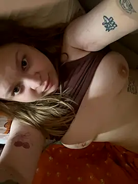 IMHORNYWET online show from 10-12-25, 06:37