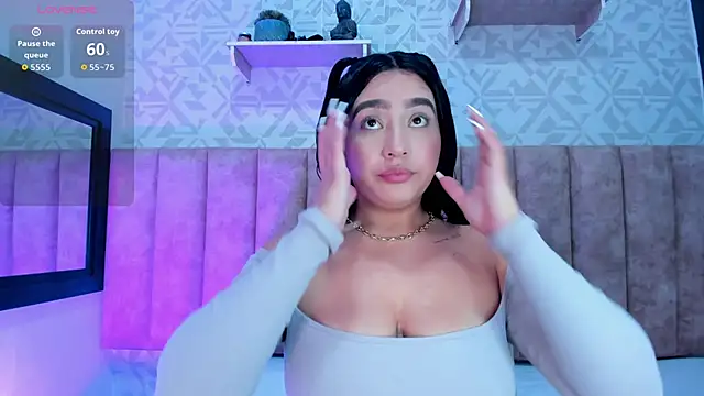 MelinaCruz online show from 10-09-25, 04:35