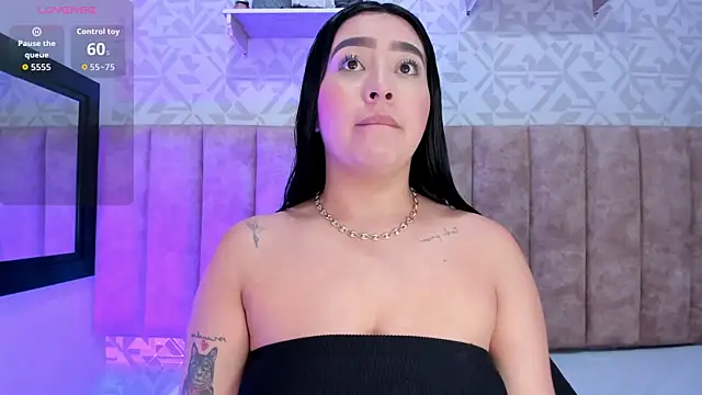 MelinaCruz online show from 10-08-25, 04:03