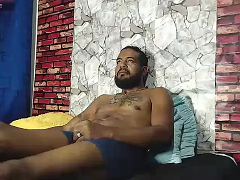 BladeFoxxx1 online show from 05-23-26, 12:31