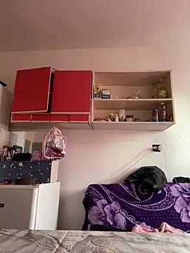 Veramaia online show from 04-09-26, 03:18