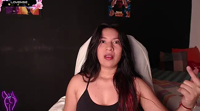 Snapshot of yes0225 chatting on 03-19-25, 07:38 yes0225 online show from 03-19-25, 07:38