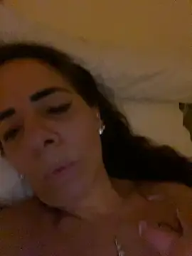 Snapshot of Ginevra_75 chatting on 09-21-25, 07:19 Ginevra 75 online show from 09-21-25, 07:19