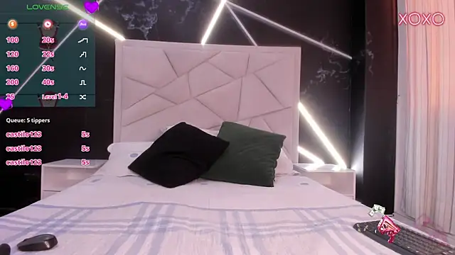 Snapshot of JulietSofia chatting on 02-12-26, 08:08 JulietSofia online show from 02-12-26, 08:08