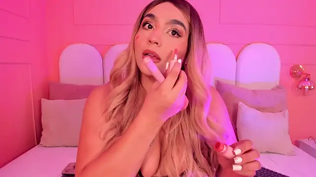 eva sainnt online show from 11-22-25, 05:17