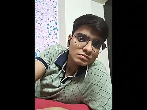 sutfvkii online show from 04-06-26, 05:14