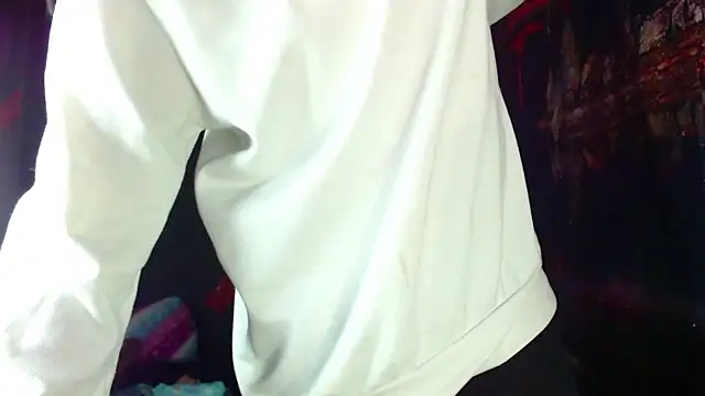 Tracy KS online show from 01-07-26, 02:49