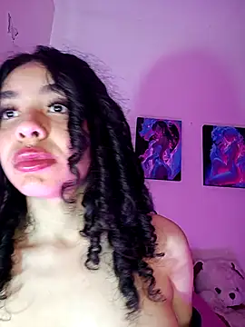 Tracy KS online show from 03-18-25, 07:01