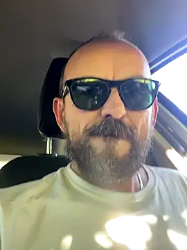 Snapshot of Rimmingtop chatting on 09-18-25, 11:57 Rimmingtop online show from 09-18-25, 11:57