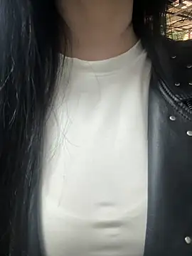 Chloeember online show from 09-19-25, 11:36
