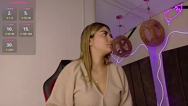 natasha  black online show from 10-29-25, 07:46