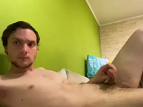 Snapshot of YoungTopGuy chatting on 03-04-26, 08:44 YoungTopGuy online show from 03-04-26, 08:44