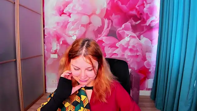 Snapshot of AngelinaLow chatting on 05-12-26, 11:27 AngelinaLow online show from 05-12-26, 11:27