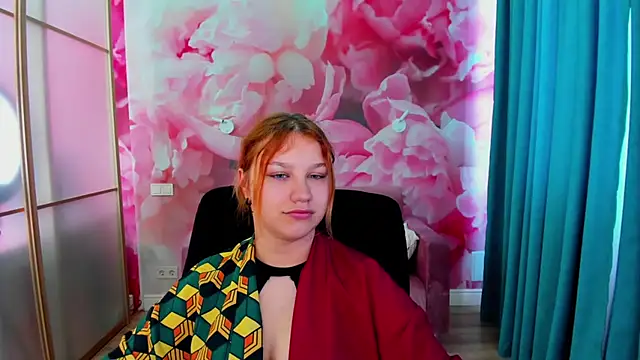 Snapshot of AngelinaLow chatting on 05-11-26, 11:22 AngelinaLow online show from 05-11-26, 11:22