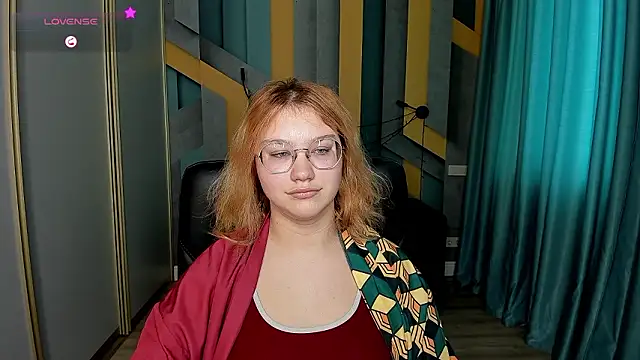 AngelinaLow online show from 01-15-26, 12:30