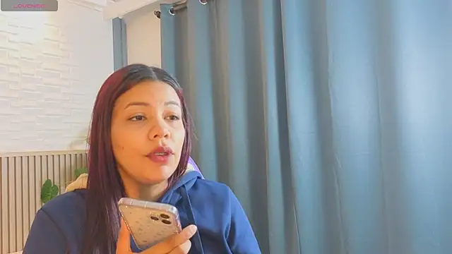 TiffanyWalk online show from 04-14-26, 12:21