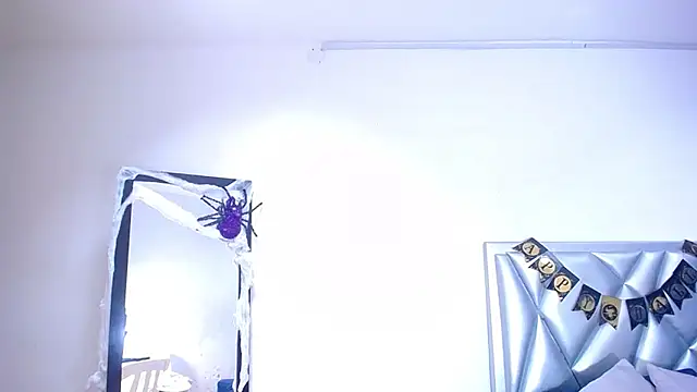 goldenn ass1 online show from 10-28-25, 03:51