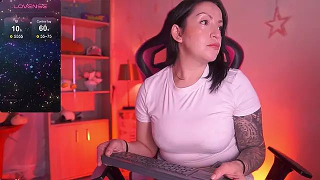 Madison Mayer online show from 02-20-26, 01:02