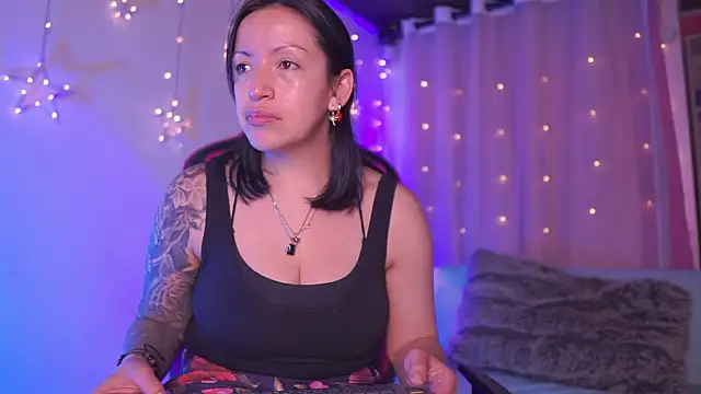 Madison Mayer online show from 01-09-26, 01:40