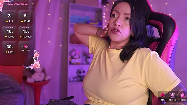 Madison Mayer online show from 02-11-26, 01:11