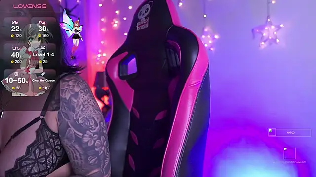 Madison Mayer online show from 10-30-25, 12:14