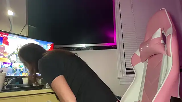 SpaceCowWhore online show from 09-29-25, 11:54