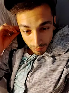 Snapshot of Gagey-Mhm chatting on 03-12-25, 03:46 Gagey-Mhm online show from 03-12-25, 03:46